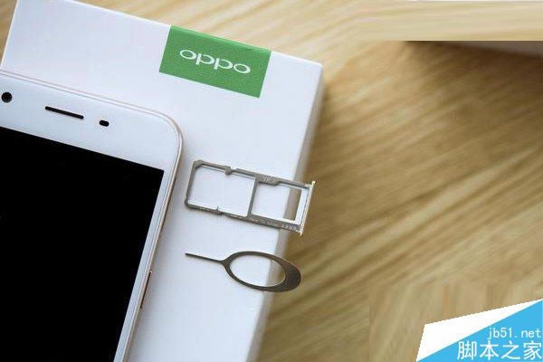 OPPOA57b/忨OPPOA57 SIMbDԔ̳