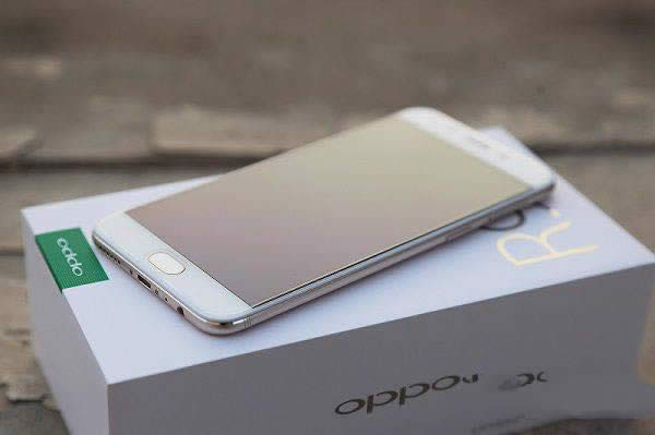 OPPO R9s Plus뻪ΪMate9һЩ