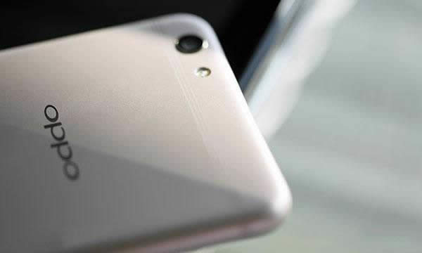 OPPO R9s Plusuy߀ҪW