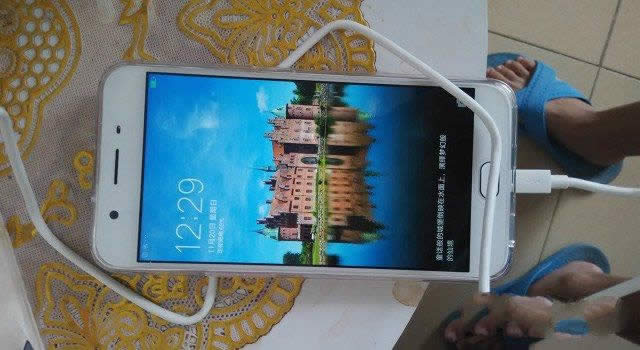 OPPO A59sO(sh)úÆ᣿