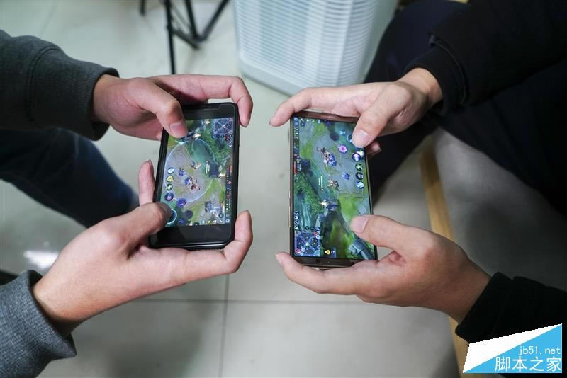 iPhone XcAMate 10 Prom(x)uyiPhoneıM