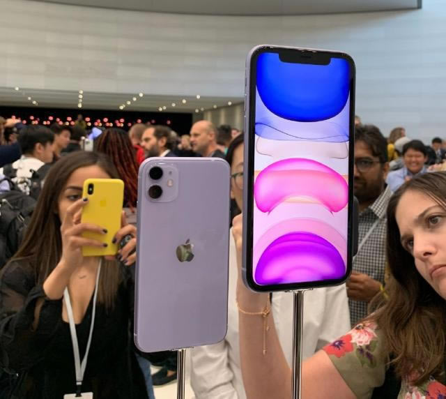 iPhone11ΣiPhone11 ȱ