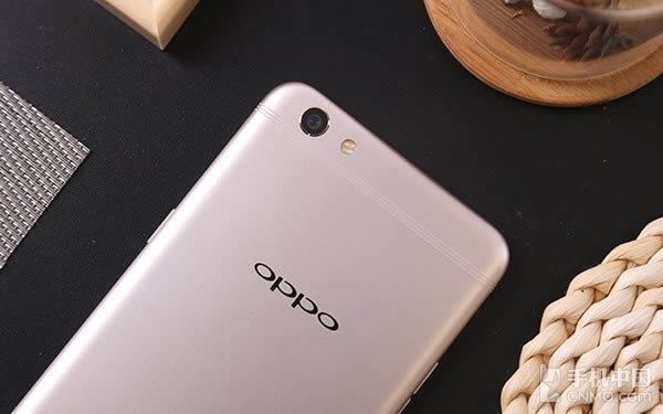 OPPO R9s Plus