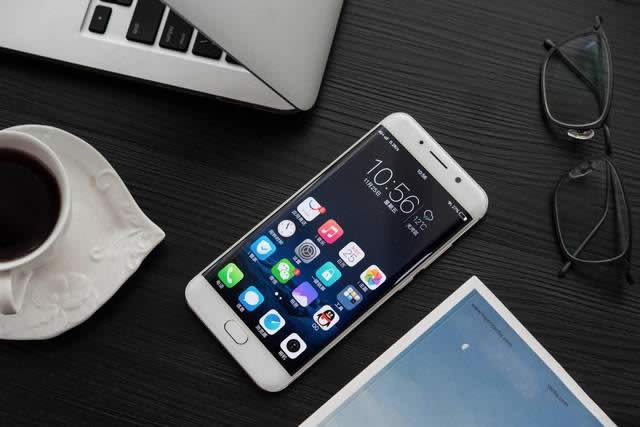 vivo Xplay6õͽɫCȈDp 