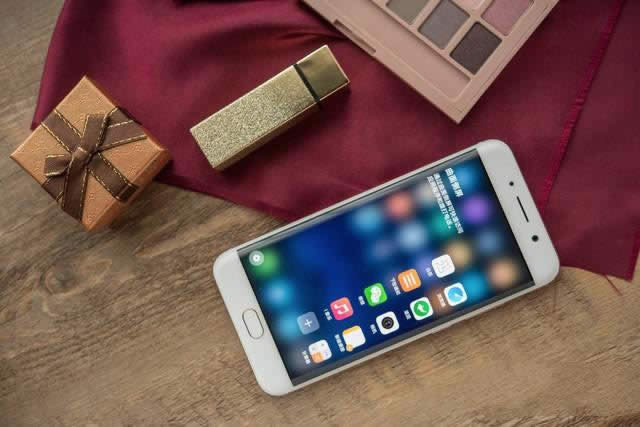 vivoXplay6ĂɫÿvivoXplay6õcɫCȈDp