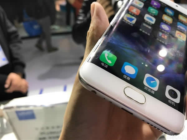 vivo Xplay6CDp̫@G