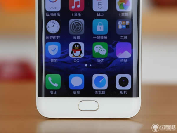 vivo Xplay6uyϸp ٶȳɫ