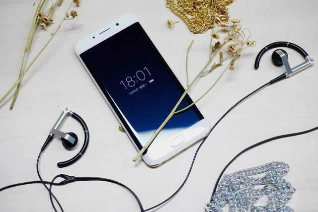 @wоƬِͧ vivo Xplay6|uy 