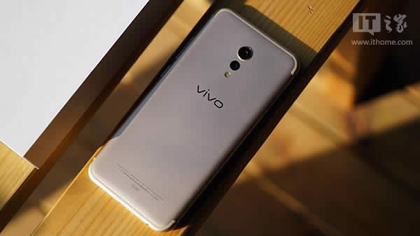 vivo Xplay6wuy㵽Ş֙C