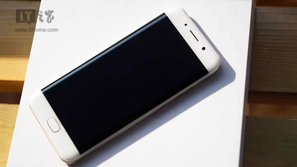 vivo Xplay6wuy㵽Ş֙C