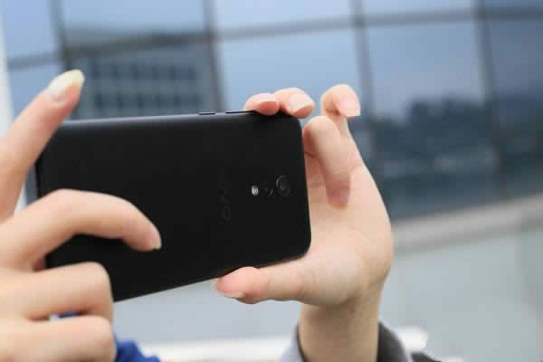 vivo Xplay6ǰz^ض٣vivoXplay6Ч
