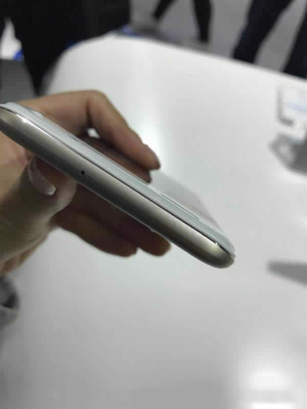 С5SvivoXplay6ĂãvivoXplay6С5S^euy