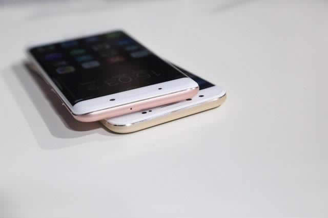vivo Xplay6ηP_