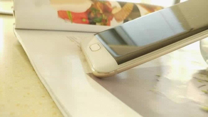vivo Xplay6ôֵI